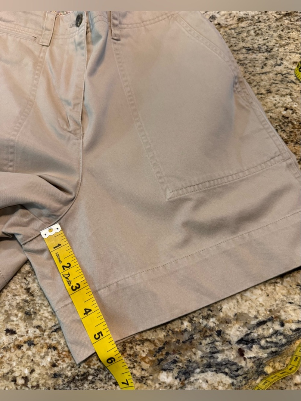 Lauren Ralph Lauren Chino Shorts 100%Cotton Women’s Size 4 Khaki Signature Patch - Picture 8 of 8